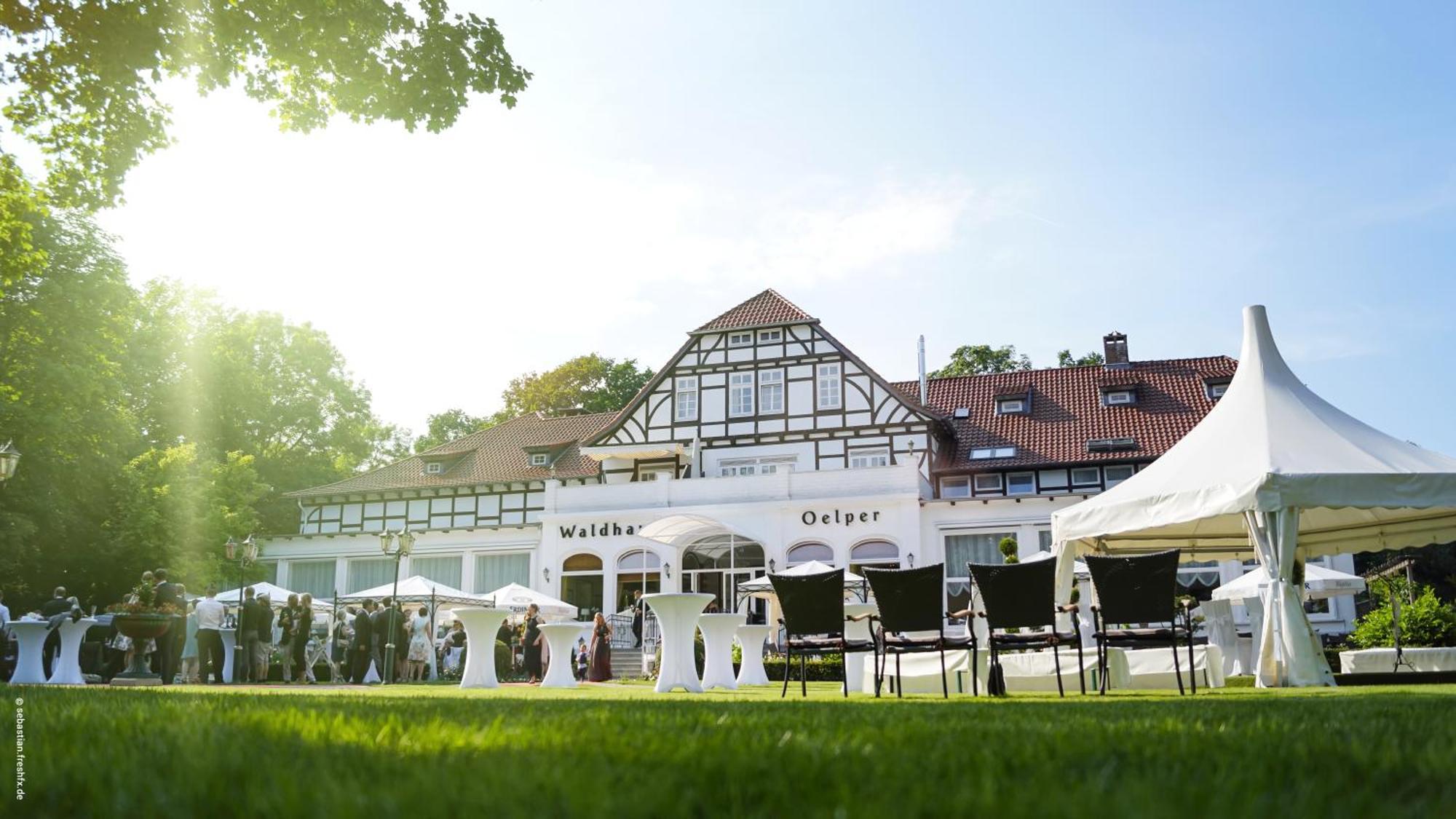 Waldhaus Oelper Hotel Braunschweig Buitenkant foto
