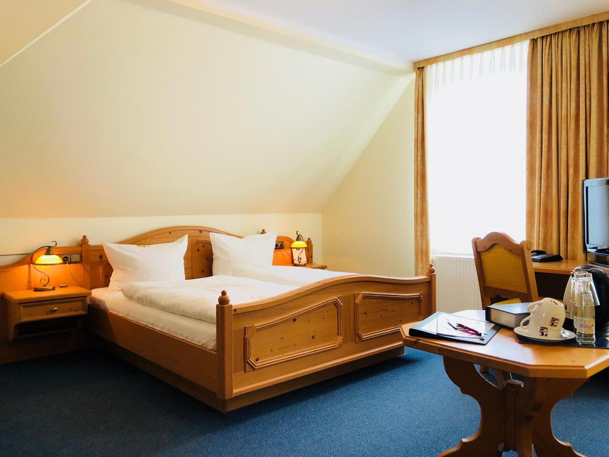 Waldhaus Oelper Hotel Braunschweig Buitenkant foto